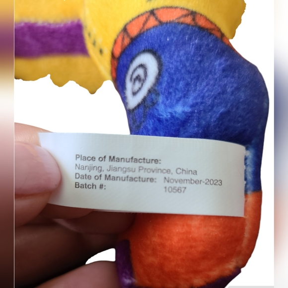 โSOLDโ KNOTTS BERRY FARM |FIESTA VILLAGE 2024 | MULTICOLORED PLUSH DRAGON - Picture 7 of 16